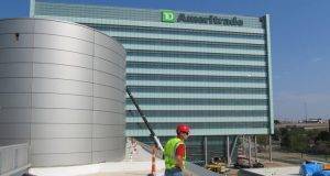D. C. Taylor Co. roofing crew working on Ameritrade